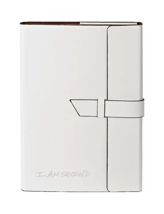 Fabrizio White Refillable 6.875 x 9.56 Portfolio w/I Am Second Logo